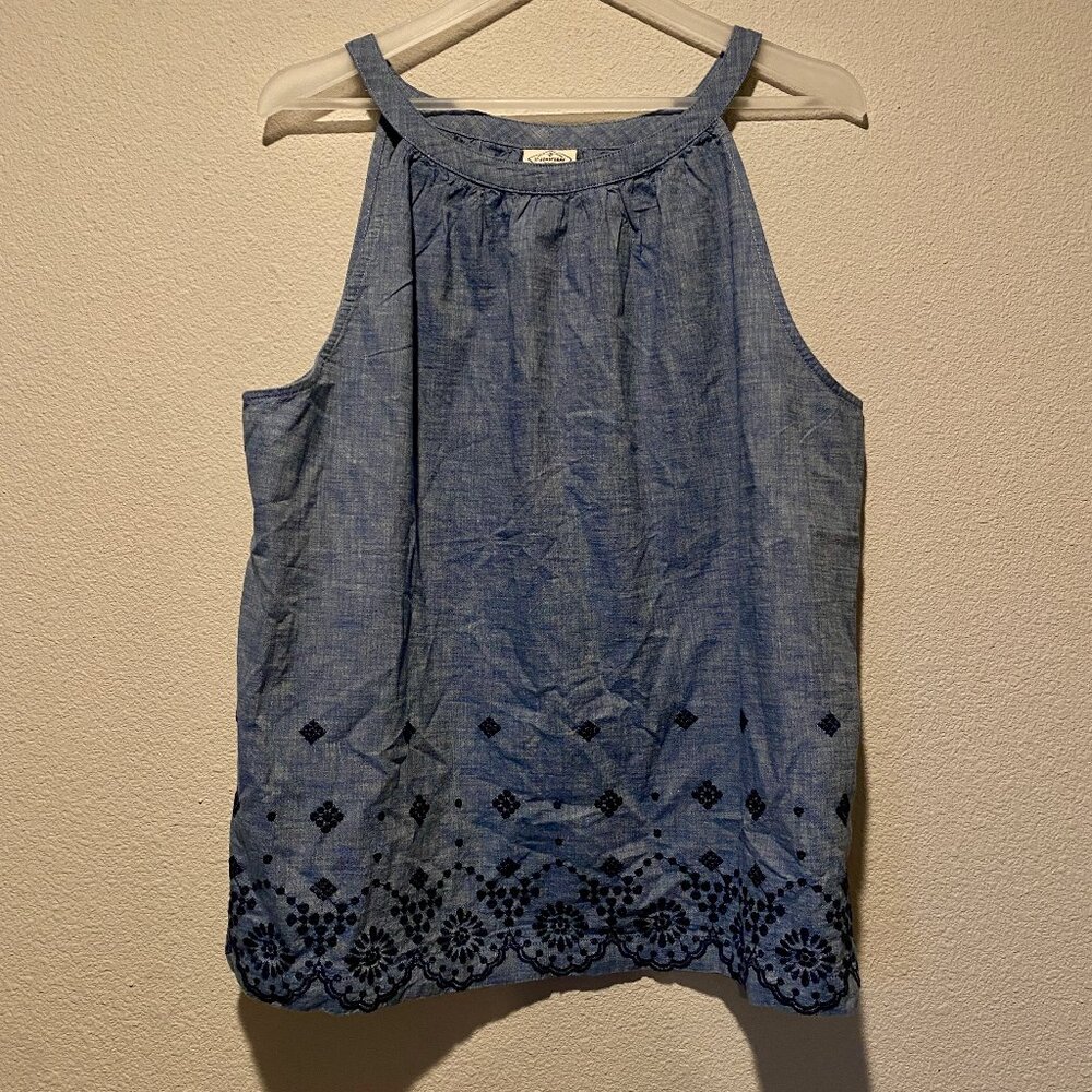 St. John’s Bay Chambray Tank 2X Blue Denim Sleeveless Top Embroidered‎ Hem